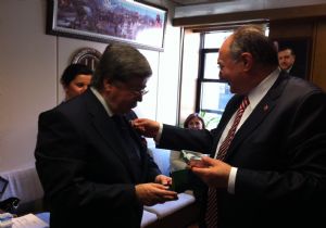 Yılmaz'dan milli birlik mesajı